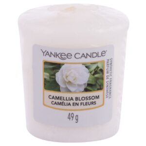 Świeczka zapachowa Yankee Candle Camellia Blossom